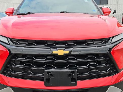 Used 2024 Chevrolet Blazer LT w/ Convenience Package FWD image 34