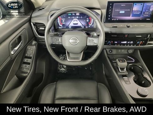 Used 2026 Nissan Rogue SL AWD/4WD image 25