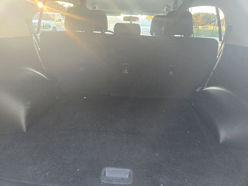 Used 2017 Kia Sportage LX image 10