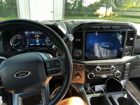 Used 2022 Ford F150 XLT w/ Equipment Group 302A High AWD/4WD image 4
