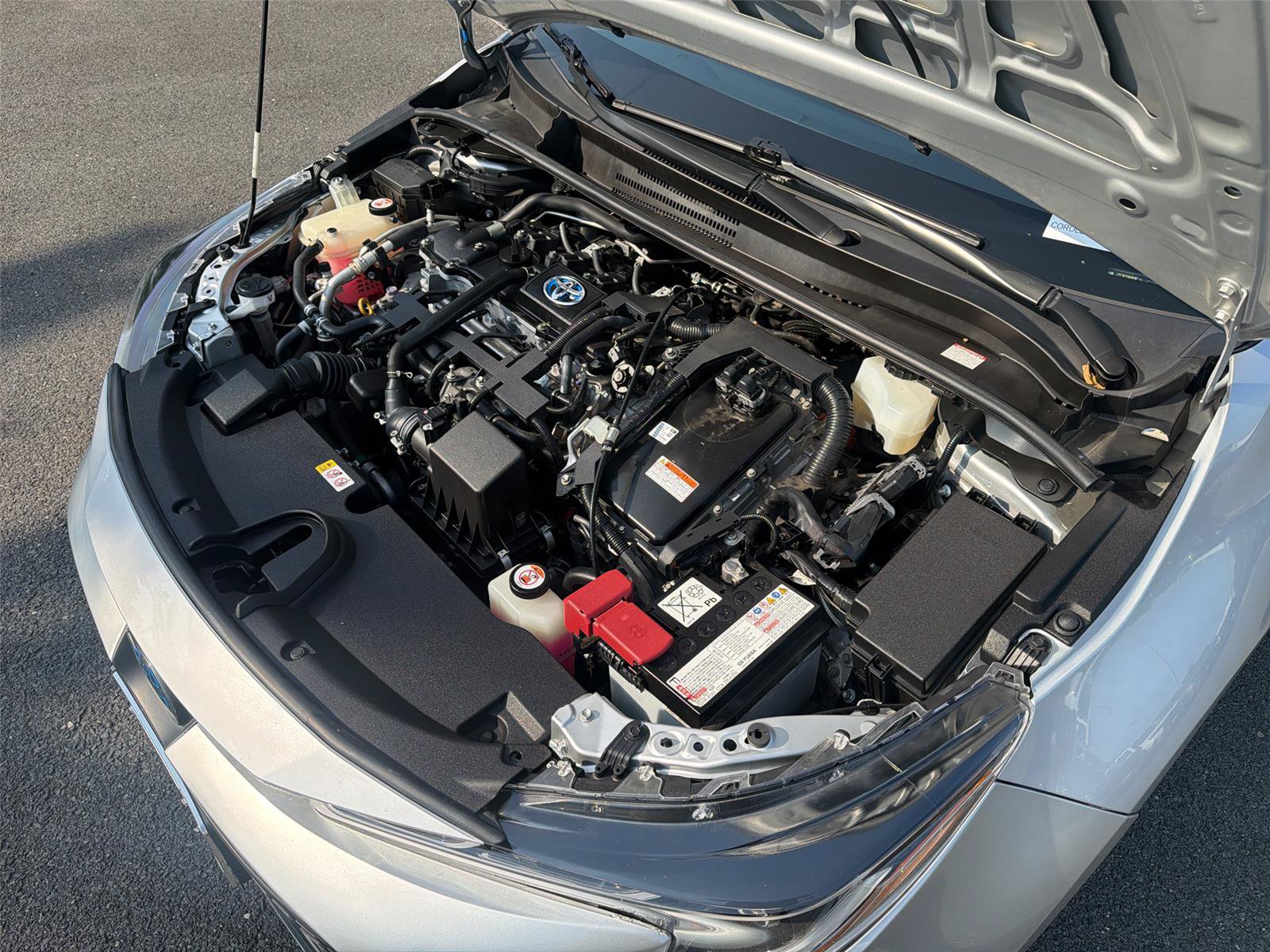 Used 2020 Toyota Corolla LE FWD image 35