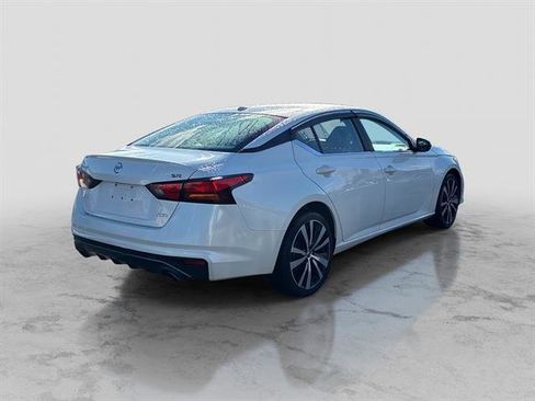 Used 2019 Nissan Altima 2.5 SR image 7