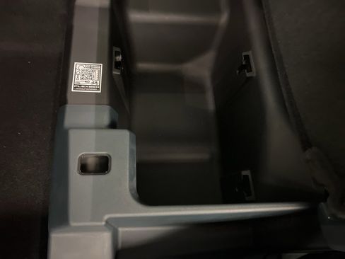 New 2025 Ford Maverick XLT w/ XLT Luxury Package image 28