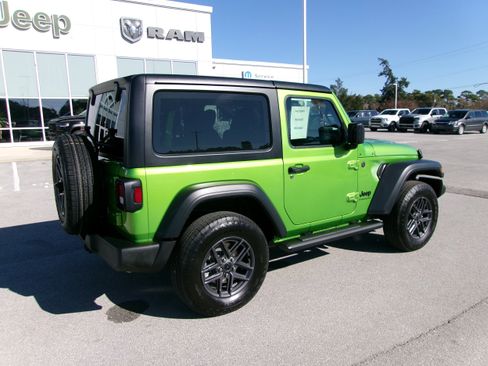 New 2026 Jeep Wrangler Sport AWD/4WD image 4