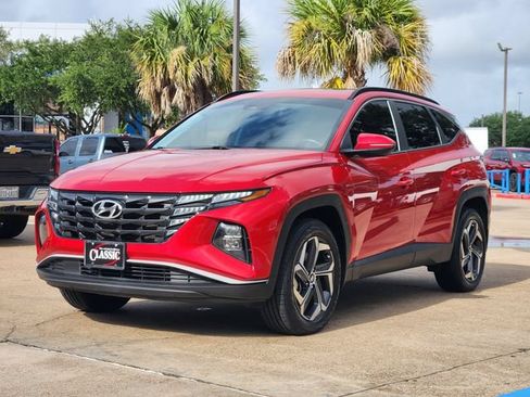Used 2023 Hyundai Tucson SEL w/ Convenience Package AWD/4WD image 3