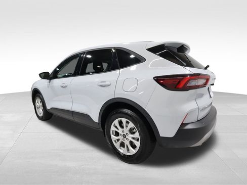 Used 2025 Ford Escape Active image 2
