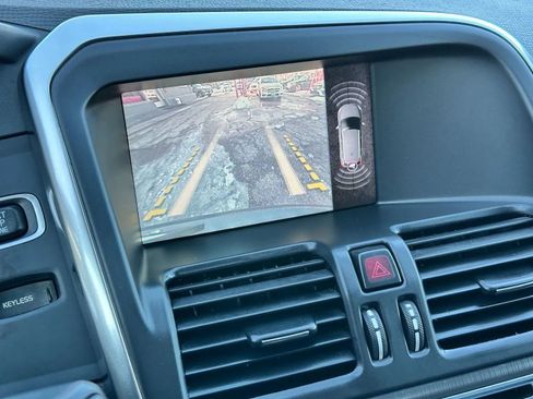 Used 2014 Volvo XC60 T6 image 16