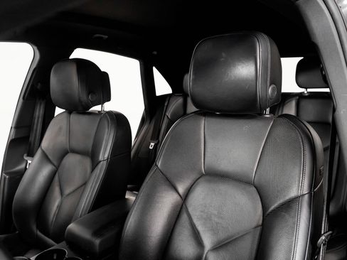 Used 2018 Porsche Macan S image 3