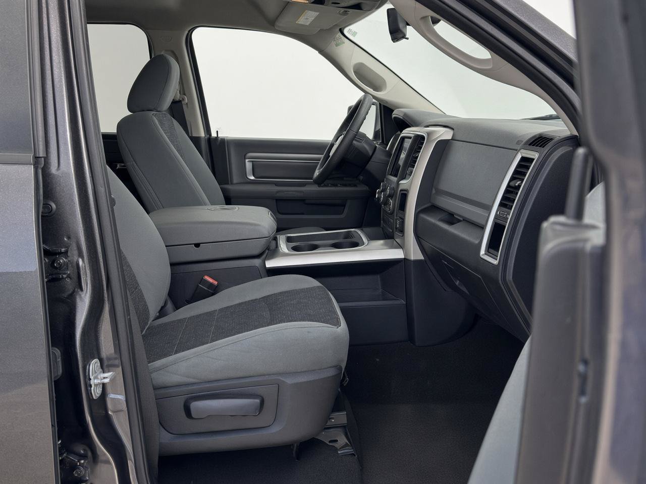 Used 2019 RAM 1500 Warlock w/ Electronics Group AWD/4WD image 14