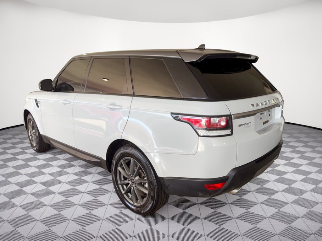 Used 2016 Land Rover Range Rover Sport SE AWD/4WD image 3