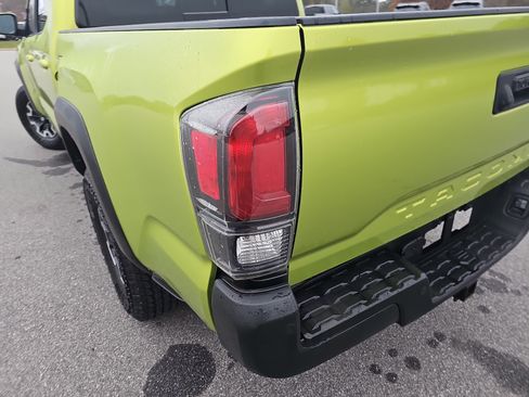 Used 2023 Toyota Tacoma TRD Off-Road w/ Technology Package image 30
