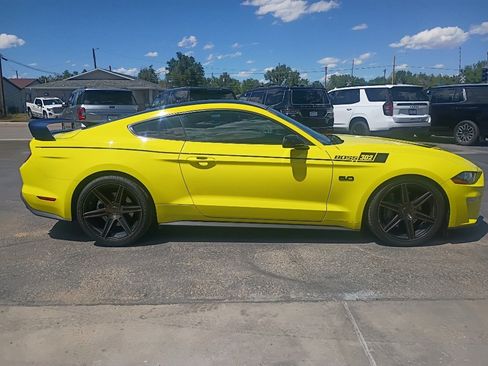 Used 2021 Ford Mustang GT w/ Black Accent Package RWD image 5