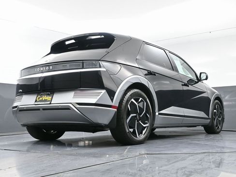 Used 2024 Hyundai Ioniq 5 Limited image 56