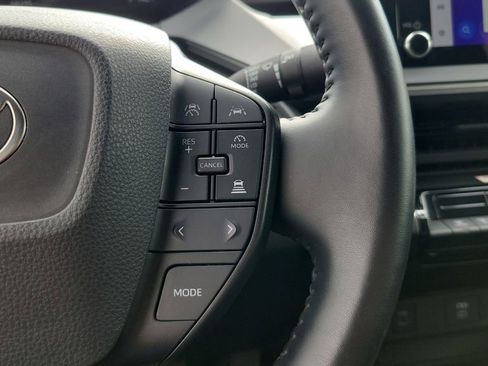 Used 2024 Toyota Prius LE image 26