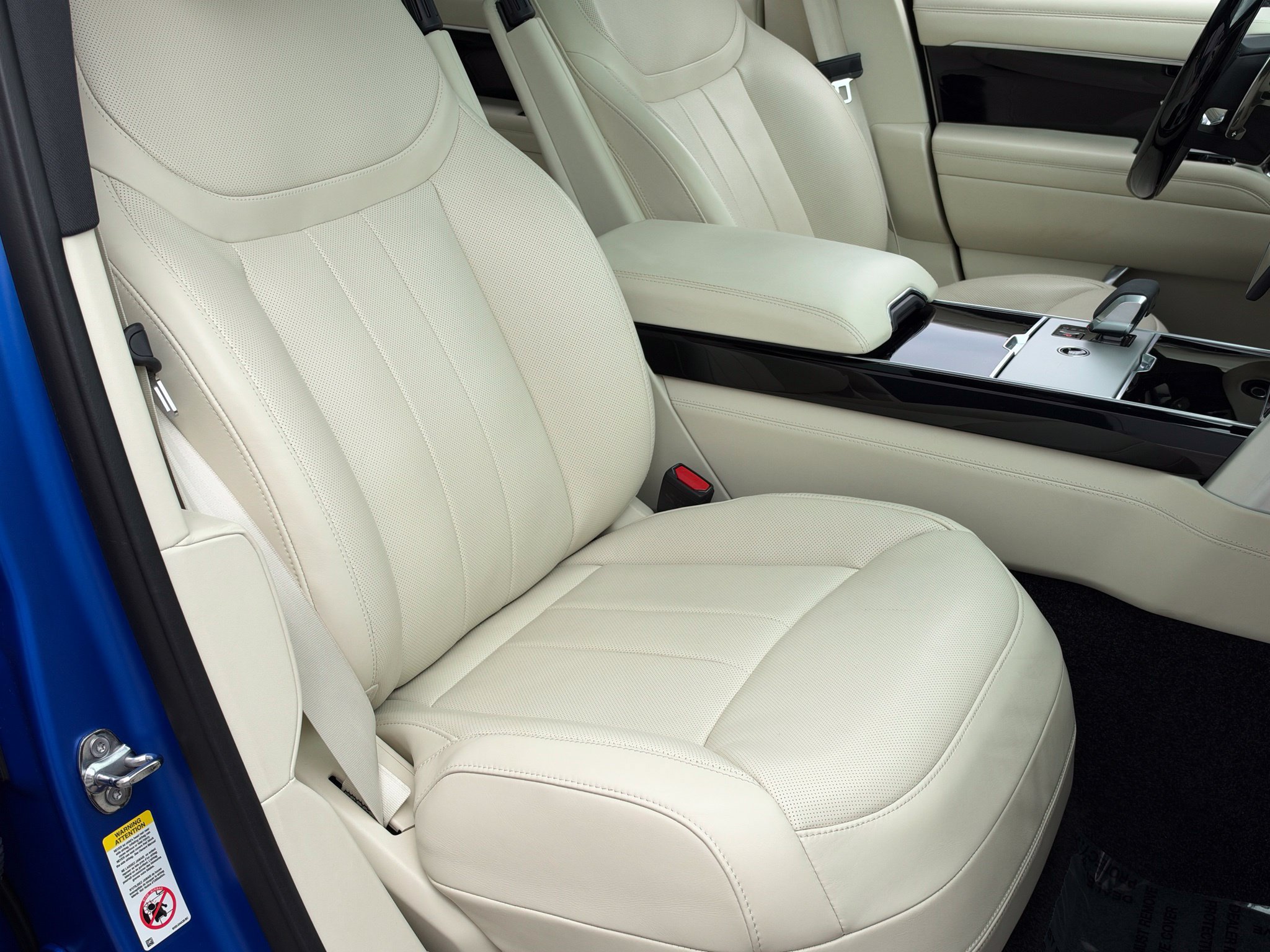 Used 2025 Land Rover Range Rover Autobiography AWD/4WD image 21