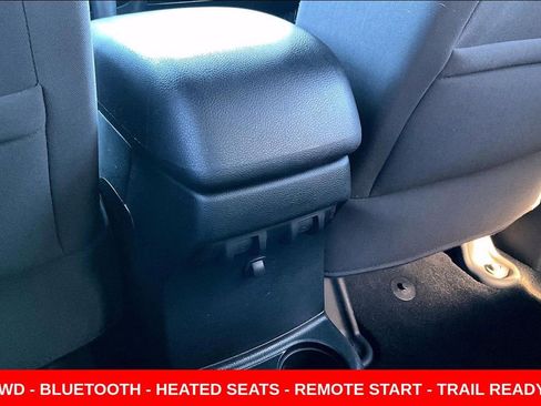 Used 2018 Jeep Wrangler Unlimited Sport S image 9