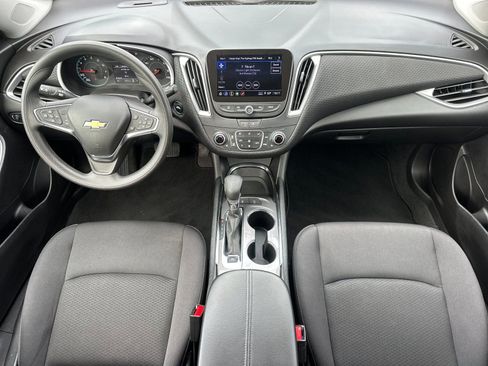 Used 2024 Chevrolet Malibu LT image 15