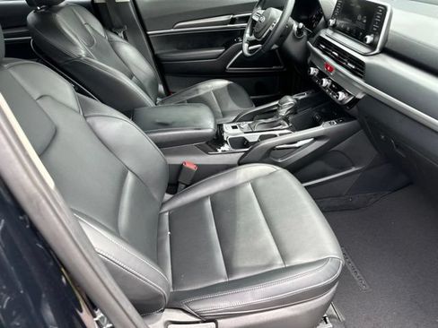 Certified 2021 Kia Telluride S FWD image 28
