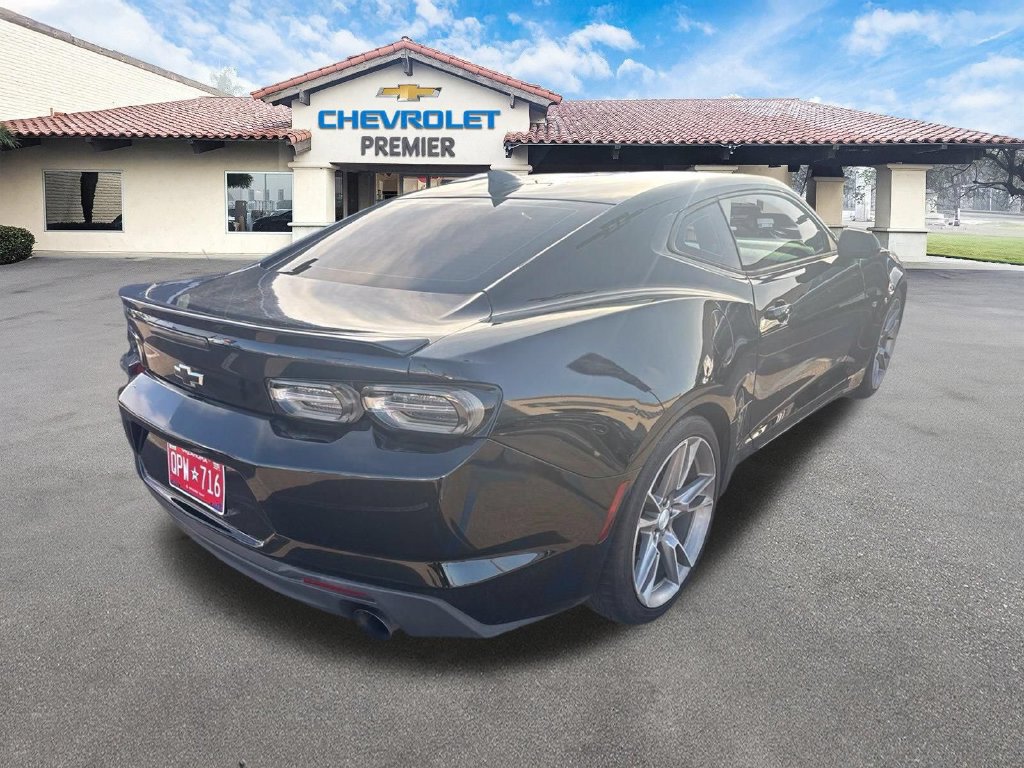 Used 2020 Chevrolet Camaro LT w/ RS Package RWD image 5