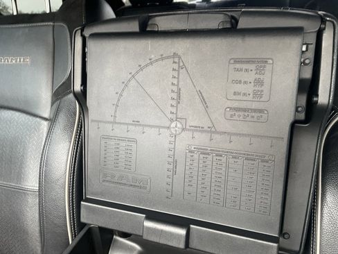 Used 2019 RAM 3500 Laramie image 49