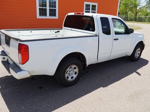 Used 2017 Nissan Frontier S RWD image 7