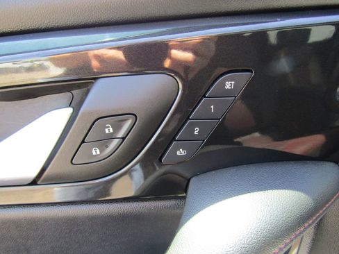 Used 2024 Chevrolet Blazer RS w/ Enhanced Convenience Package AWD/4WD image 26