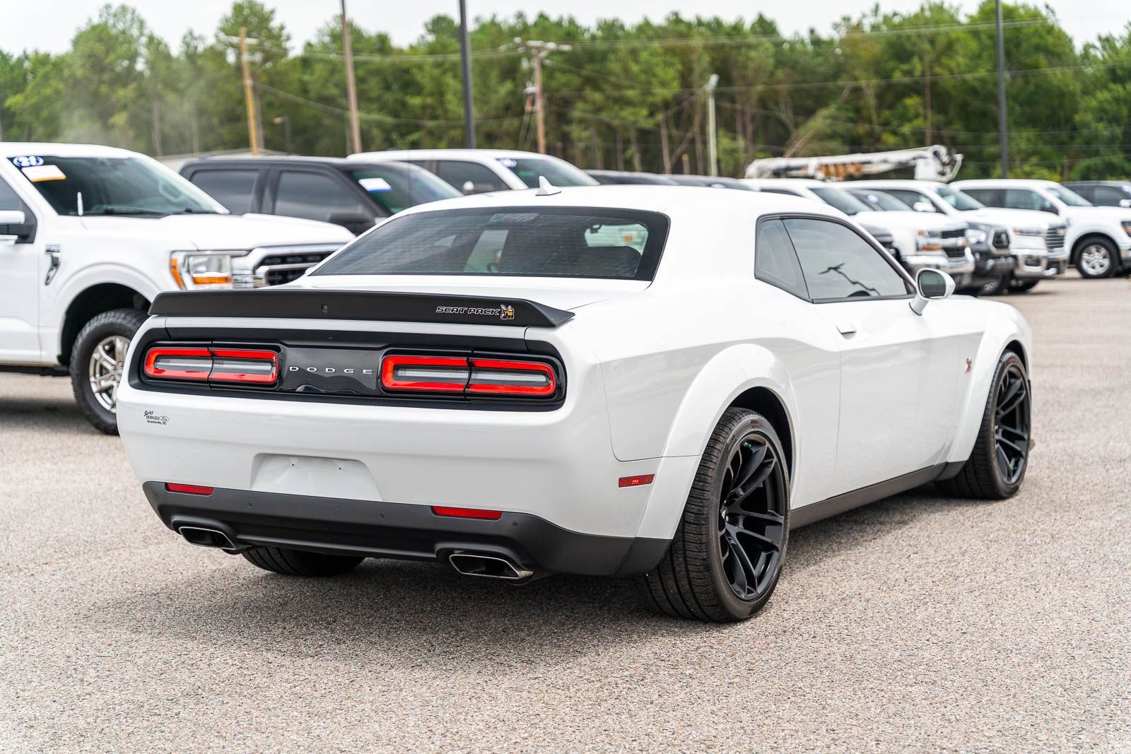 Used 2023 Dodge Challenger R/T Scat Pack RWD image 8