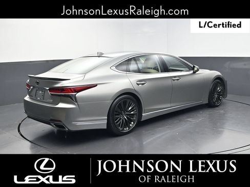 Used 2020 Lexus LS 500 w/ Interior Upgrade Package RWD image 9