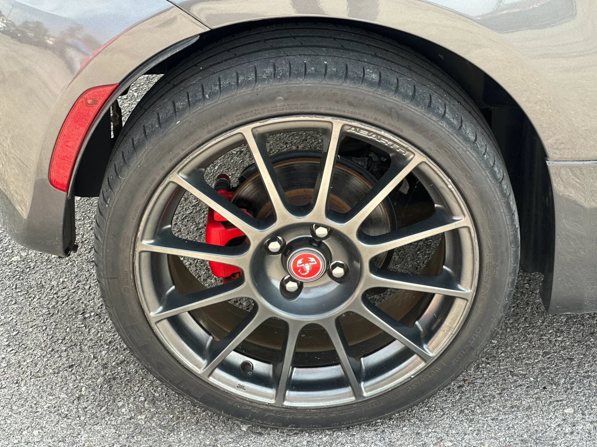 Used 2013 FIAT 500 Abarth w/ Comfort/Convenience Group FWD image 16
