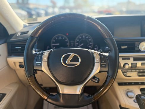 Used 2015 Lexus ES 350 image 21