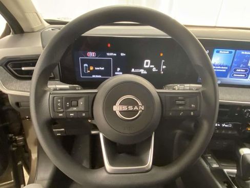 New 2026 Nissan Kicks SV image 21