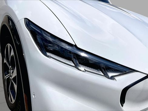 Used 2022 Ford Mustang Mach-E Premium RWD image 24