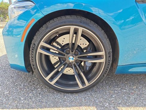 Used 2018 BMW M2 w/ Executive Package RWD image 7