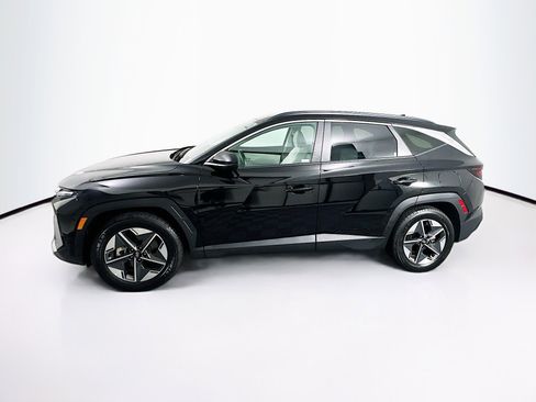 Used 2025 Hyundai Tucson SEL FWD image 4