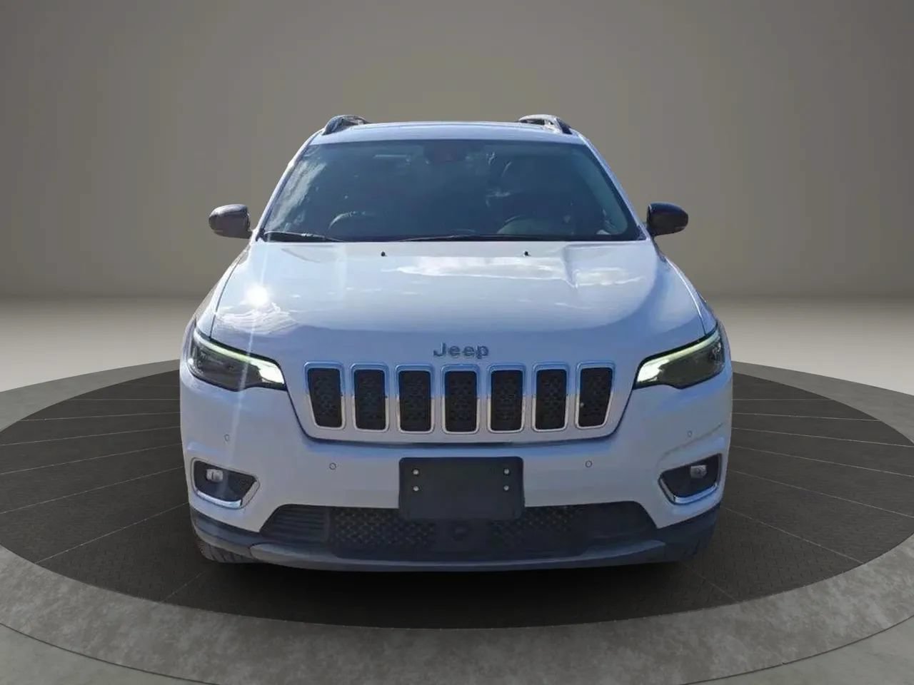 Used 2022 Jeep Cherokee Limited AWD/4WD image 2