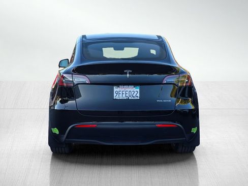 Used 2023 Tesla Model Y Long Range image 5