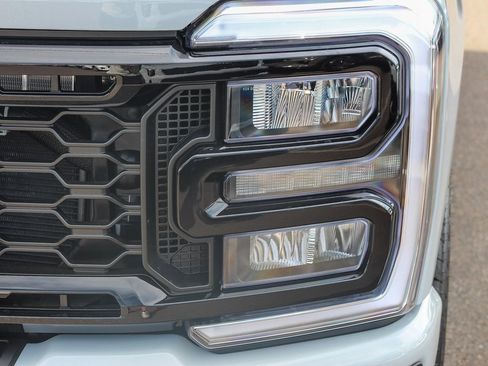 New 2026 Ford F250 Lariat w/ Black Appearance Package image 4