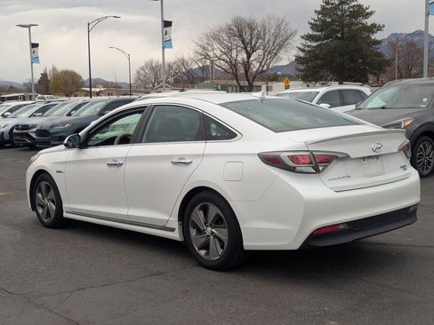 Used 2017 Hyundai Sonata Limited image 7