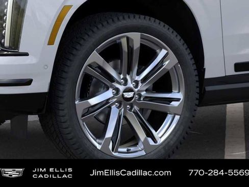 New 2026 Cadillac Escalade ESV Platinum Sport w/ LPO, Floor Liner Package image 9