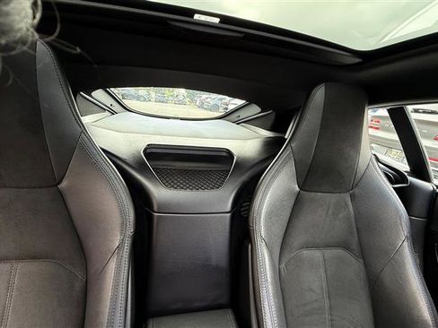 Used 2018 Jaguar F-TYPE Coupe image 17