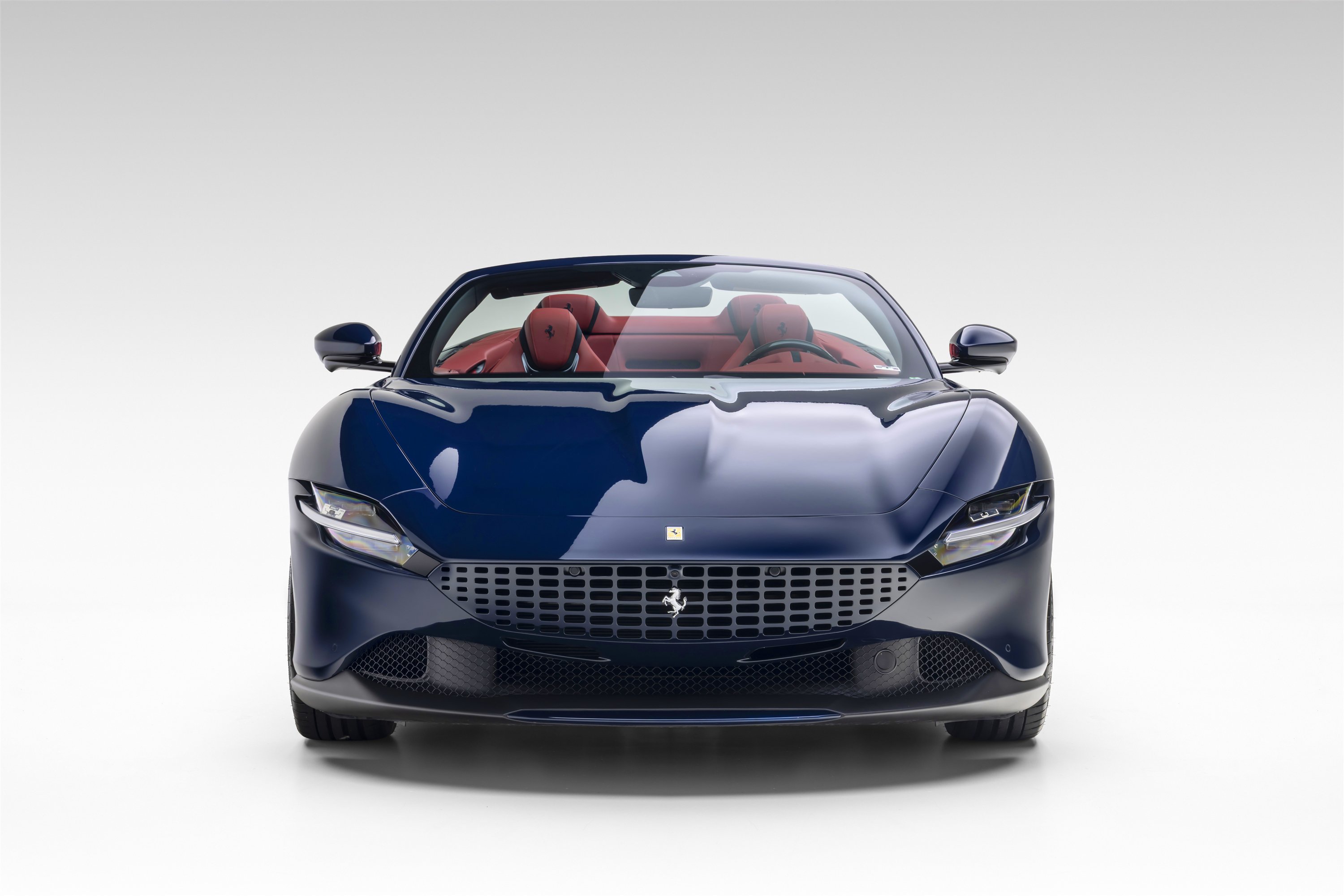 Certified 2024 Ferrari Roma Spider RWD image 5