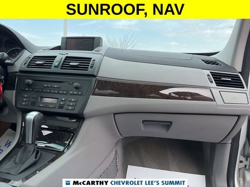 Used 2007 BMW X3 3.0si image 49