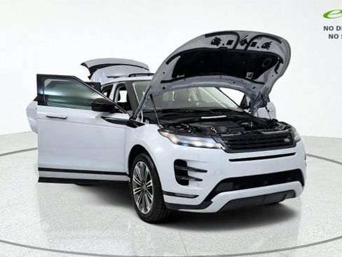 Used 2024 Land Rover Range Rover Evoque Dynamic SE AWD/4WD image 11