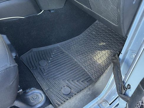 Used 2015 Jeep Wrangler Unlimited Sport w/ Quick Order Package 24S image 39