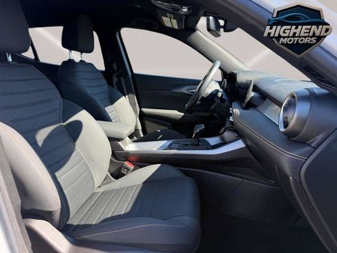 Used 2024 Alfa Romeo Tonale Ti image 22