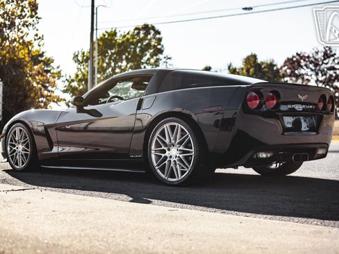 Used 2006 Chevrolet Corvette Coupe image 17
