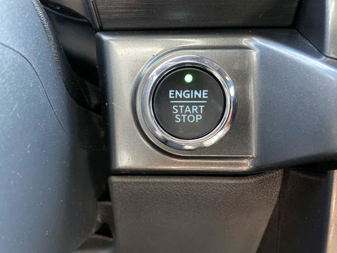 Used 2023 Ford F150 XLT w/ Equipment Group 302A High image 24