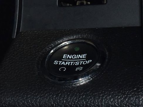 Used 2016 Ford F150 Lariat w/ Equipment Group 502A Luxury image 27