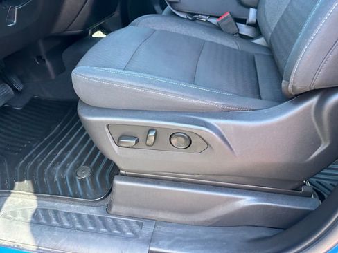 Certified 2025 Chevrolet Silverado 1500 Custom RWD image 23