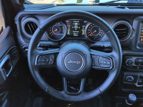 Used 2022 Jeep Wrangler Unlimited Sport image 22